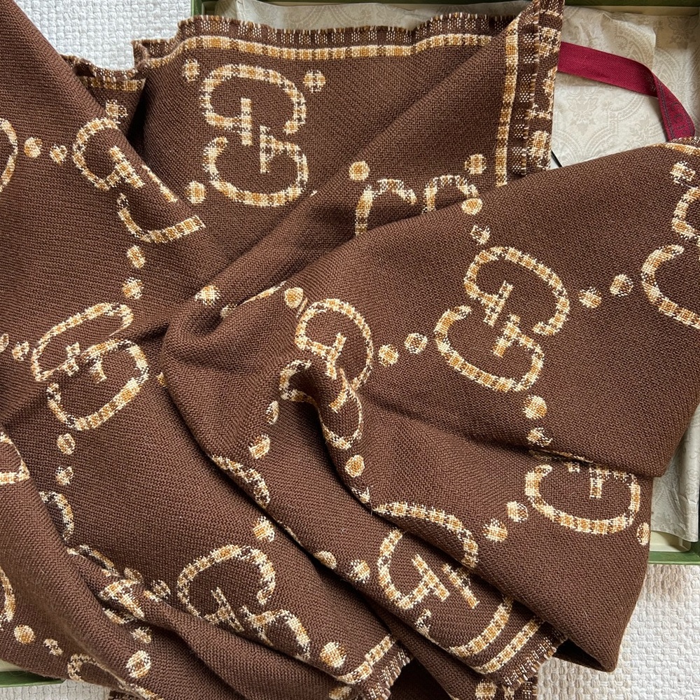 Gucci scarf - Picture 2 of 3